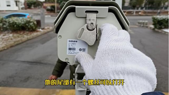 車牌識別攝像機和普通攝像機有哪些區(qū)別？